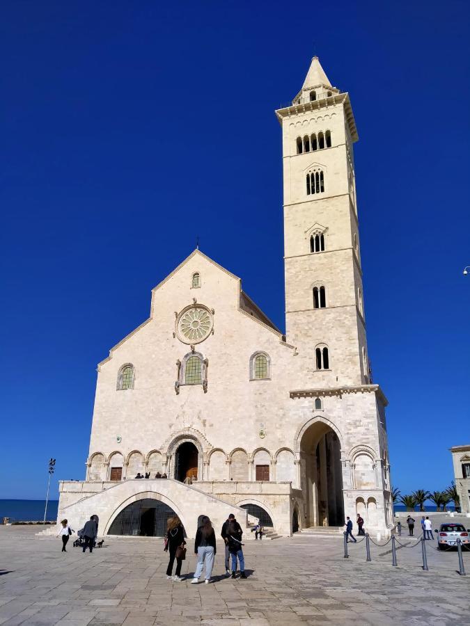 Monolocale Prezioso Villa Trani Exterior photo